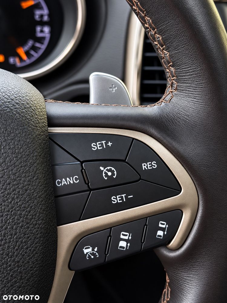 Jeep Grand Cherokee Gr 3.0 CRD Summit - 19