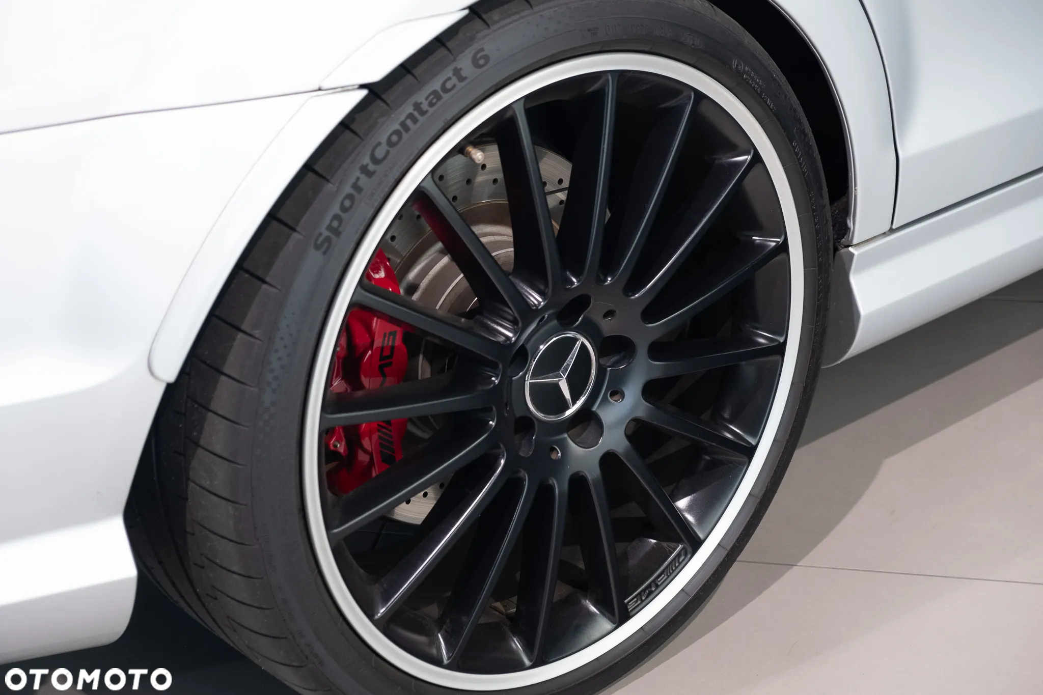 Mercedes-Benz Klasa C 63 AMG AMG SPEEDSHIFT MCT AMG Performance Package - 28
