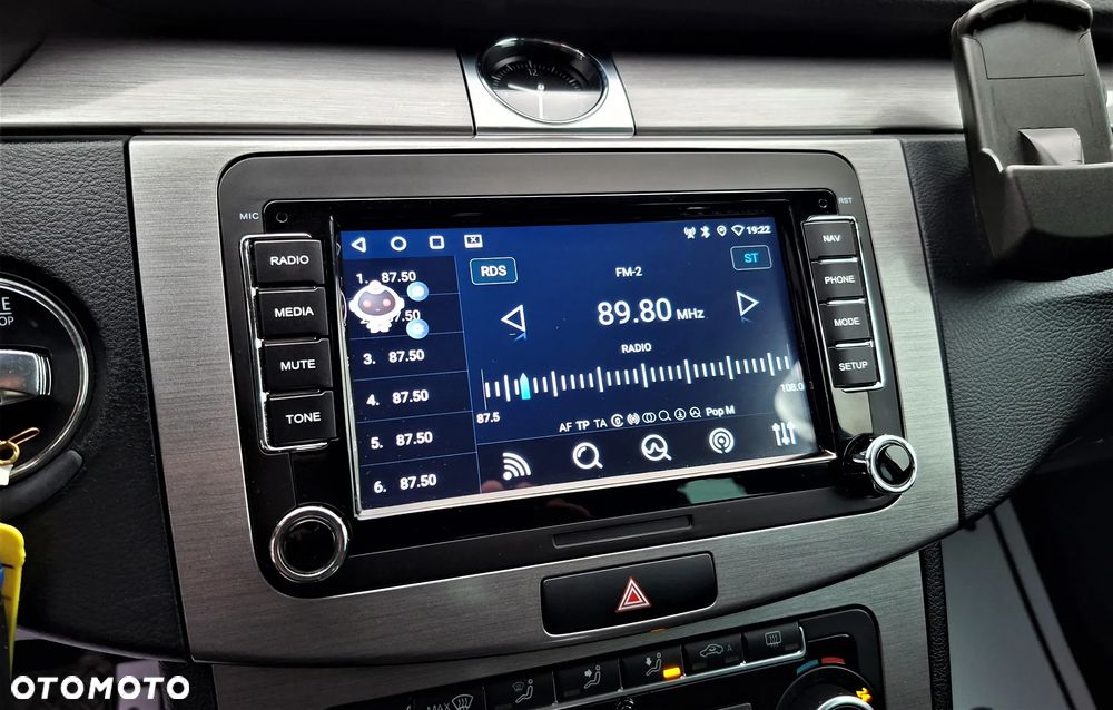 Volkswagen Passat 2.0 TDI DSG BlueMotion Technology Comfortline - 27