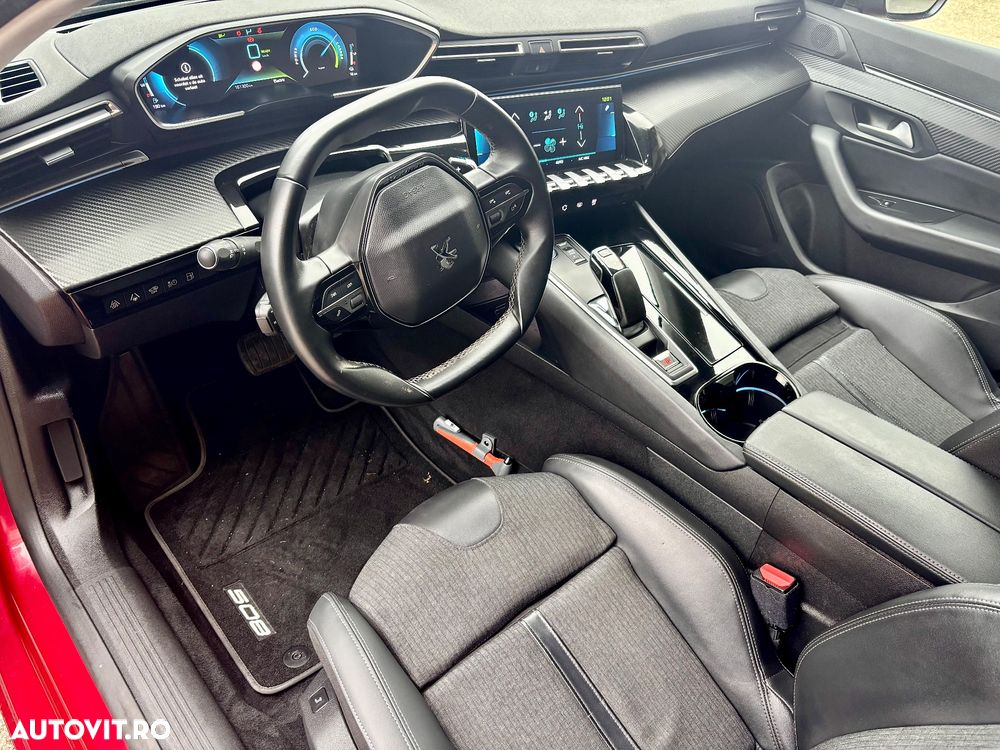 Peugeot 508 SW Plug-In Hybrid 180 e-EAT8 Allure - 28