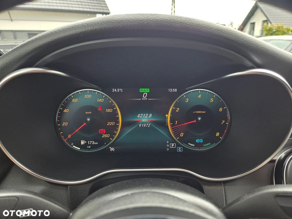 Mercedes-Benz GLC 200 4Matic 9G-TRONIC AMG Line Plus - 30