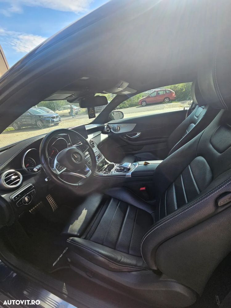 Mercedes-Benz C 220 d Coupe 4MATIC Aut. - 4