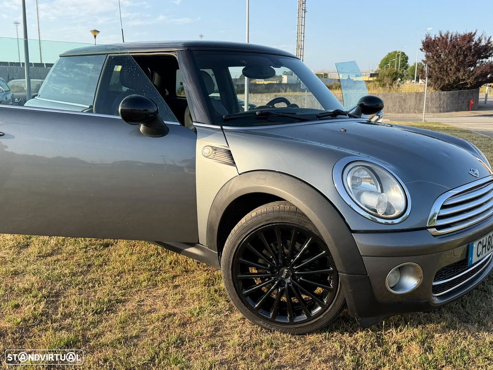 MINI 3 Portas Cooper D - 5