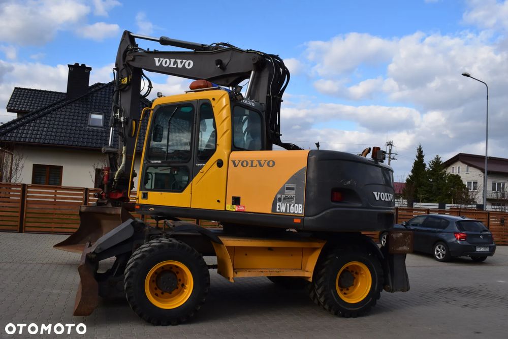 Volvo EW160 ROTOTILT ze szczypcami - 9