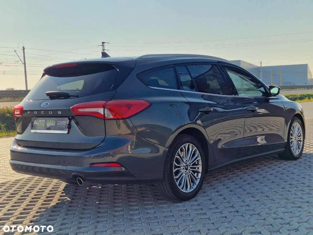 Ford Focus SW - 6
