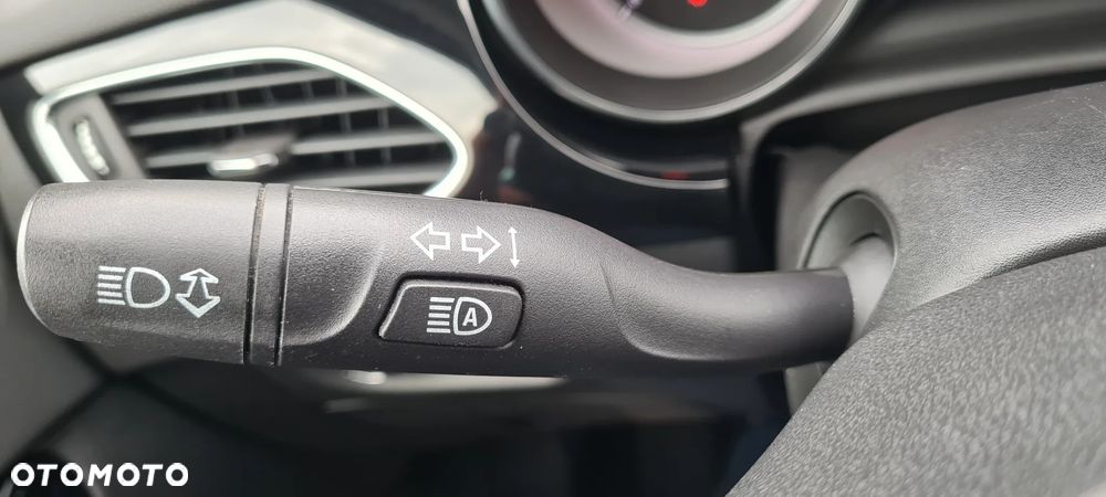 Opel Astra 1.4 Turbo Start/Stop Innovation - 26