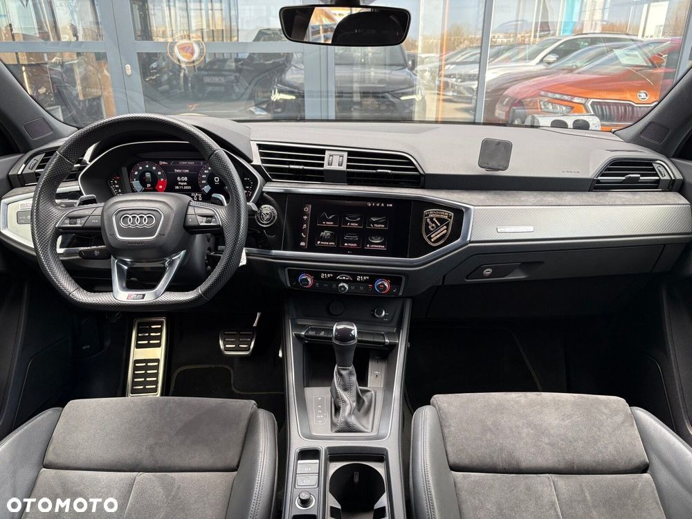 Audi RS Q3 - 10