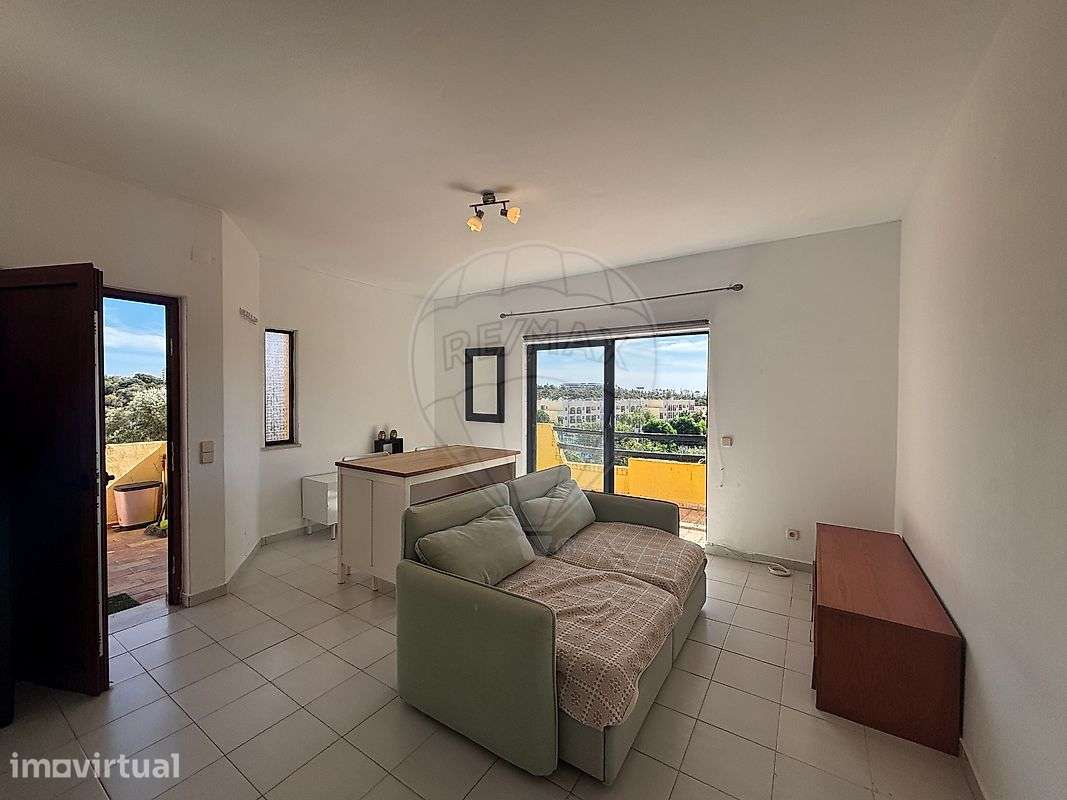Apartamento T1 para arrendamento - Grande imagem: 2/23