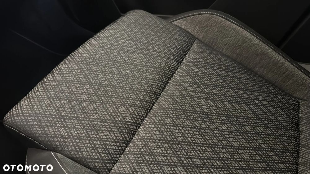 Skoda Karoq 2.0 TDI SCR 4x2 Style - 17