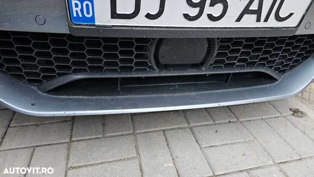 BMW Seria 5 530d xDrive AT - 16