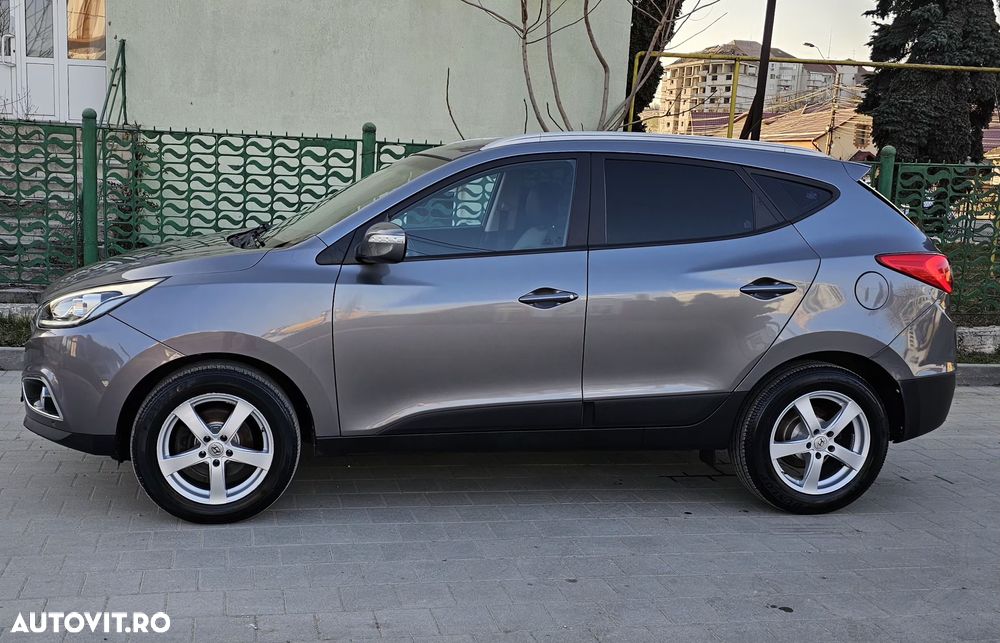 Hyundai ix35 2.0 CRDI 4WD Style - 3