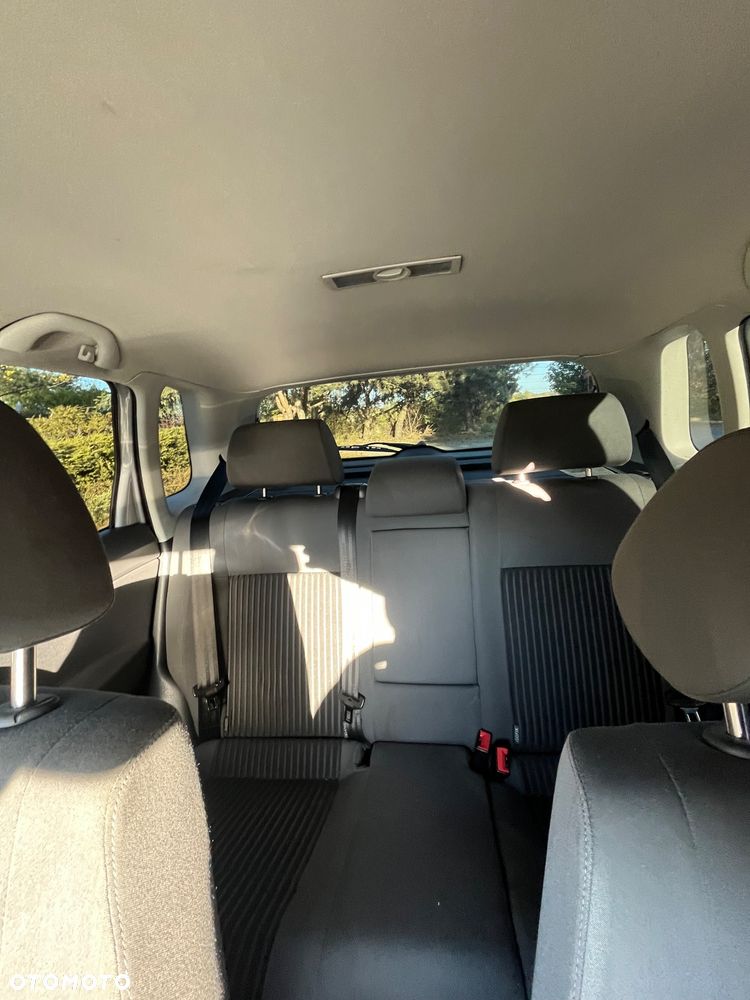 Volkswagen Polo 1.4 - 9