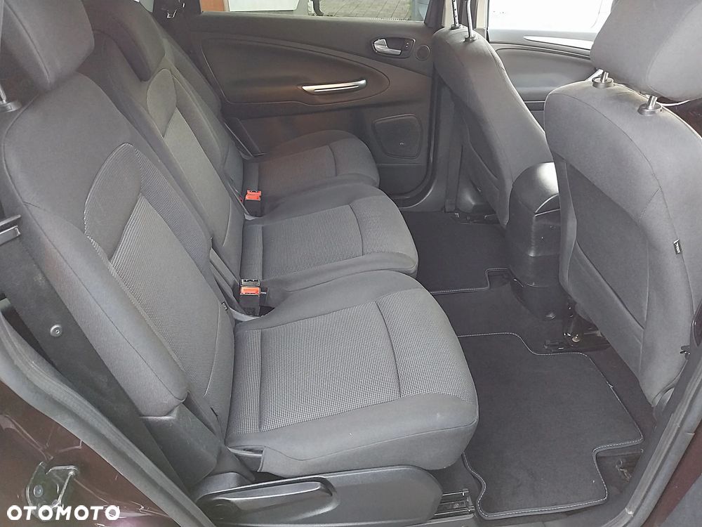 Ford S-Max 2.0 Titanium - 20