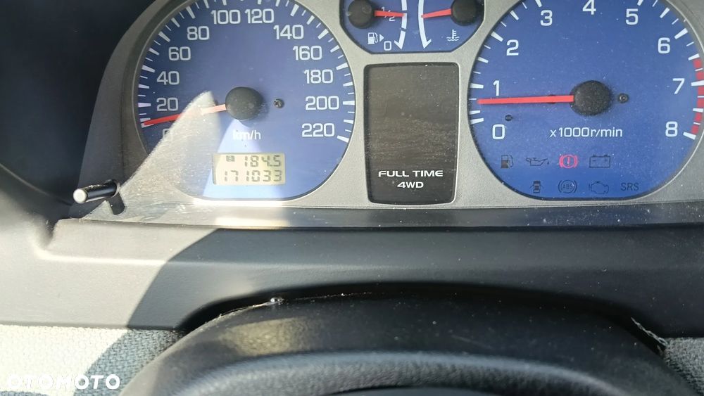 Mitsubishi Pajero Pinin 1.8 - 18