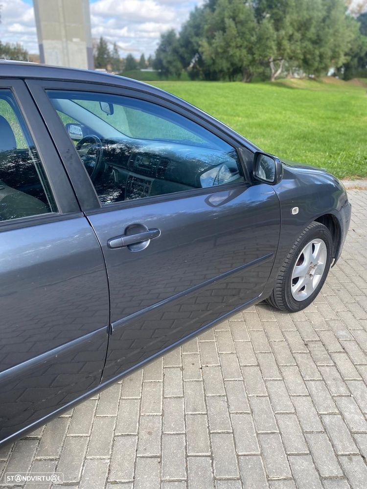 Toyota Corolla 1.4 D-4D - 4