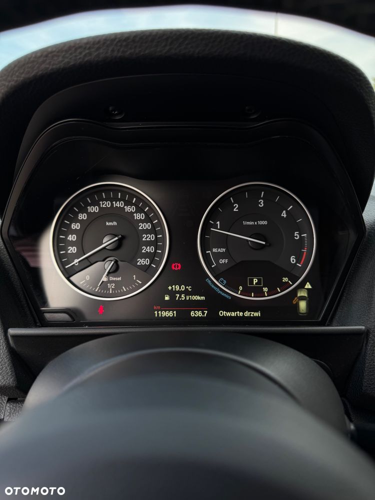 BMW Seria 1 118d - 9