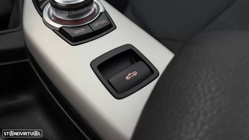 BMW 218 i Cabrio Line Sport - 29