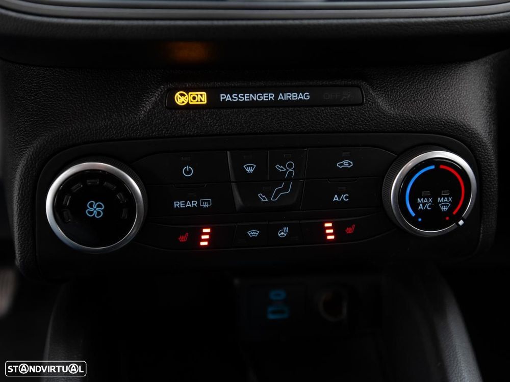 Ford Focus SW 1.0 EcoBoost Connected - 15