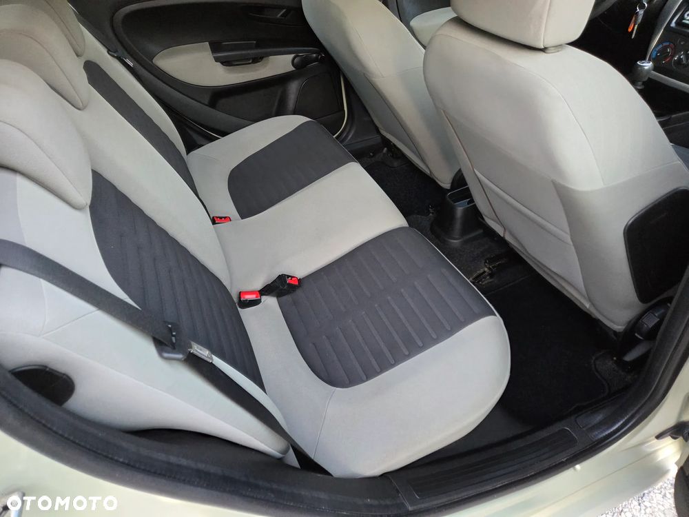 Fiat Grande Punto 1.4 8V Dynamic - 8
