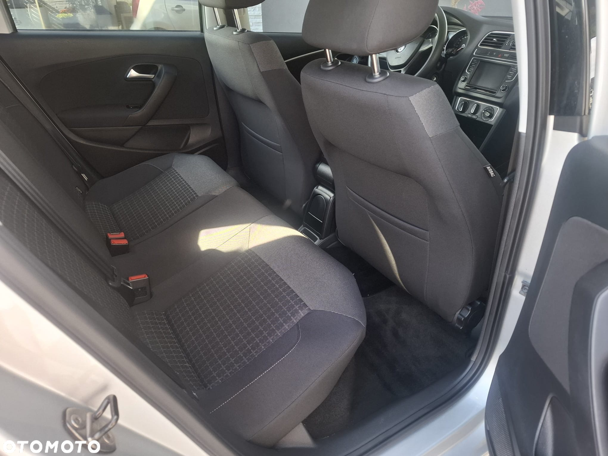 Volkswagen Polo 1.4 TDI (Blue Motion Technology) Comfortline - 17