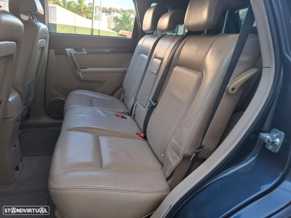Chevrolet Captiva 2.0 VCDi LT 7L - 25