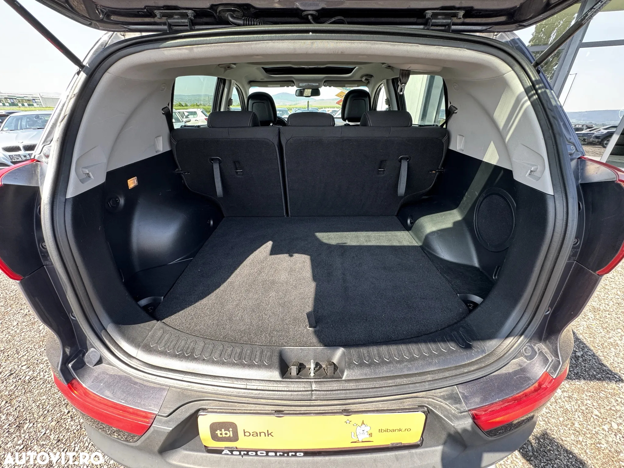 Kia Sportage 2.0 CRDI 4WD Automatik Dream-Team Edition - 20