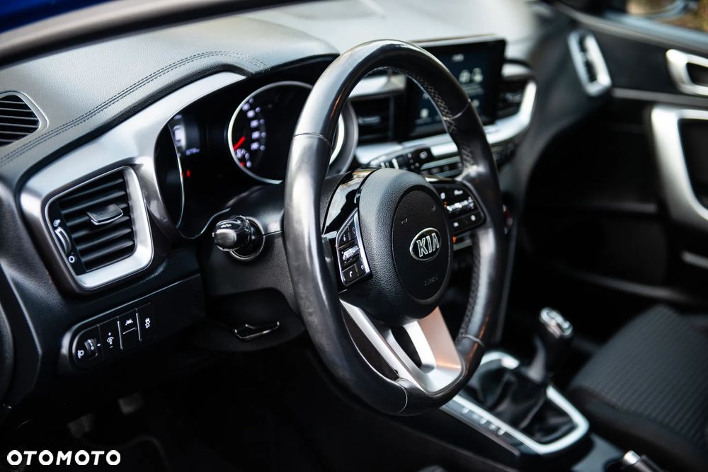 Kia Ceed 1.4 Business Line - 20