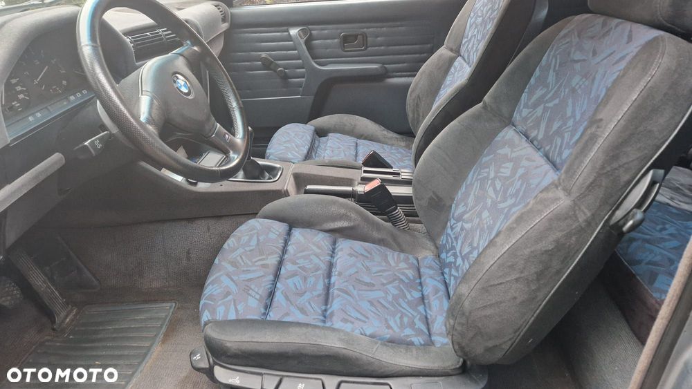 BMW Seria 3 - 17