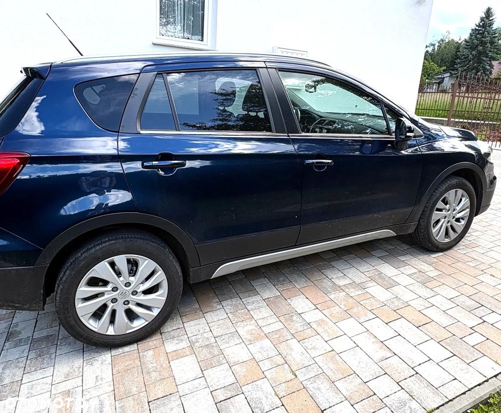 Suzuki SX4 - 4