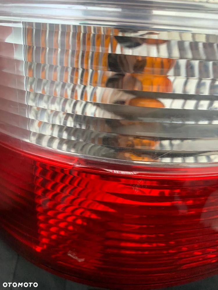 Volkswagen T5 09-15r Lampa lewa tyl tylny t 5 VW - 2