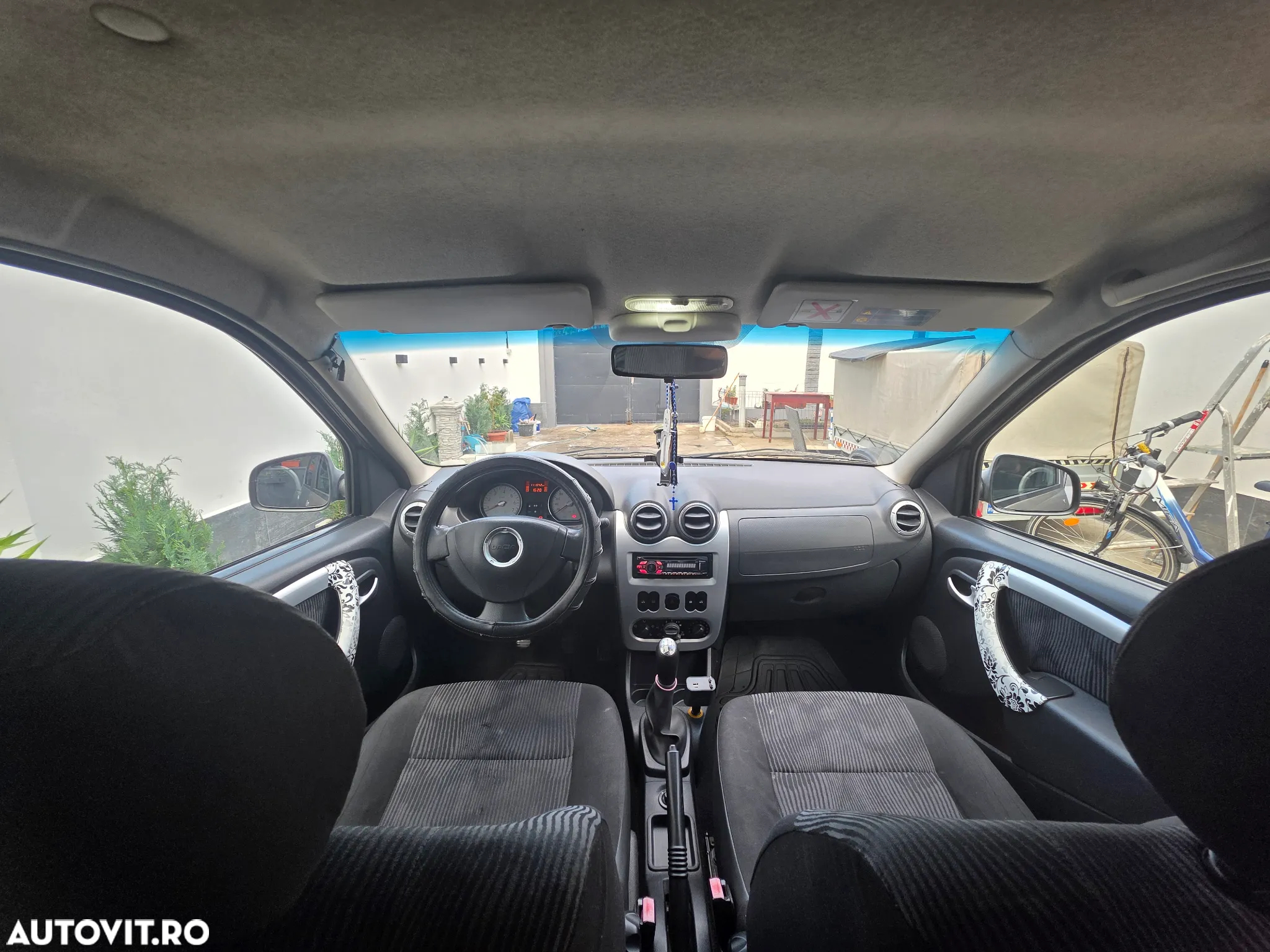 Dacia Logan - 6