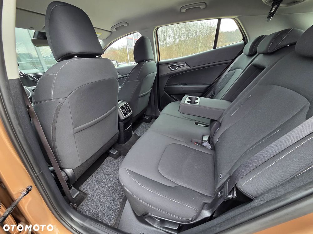 Kia Sportage 1.6 T-GDI L 2WD - 29