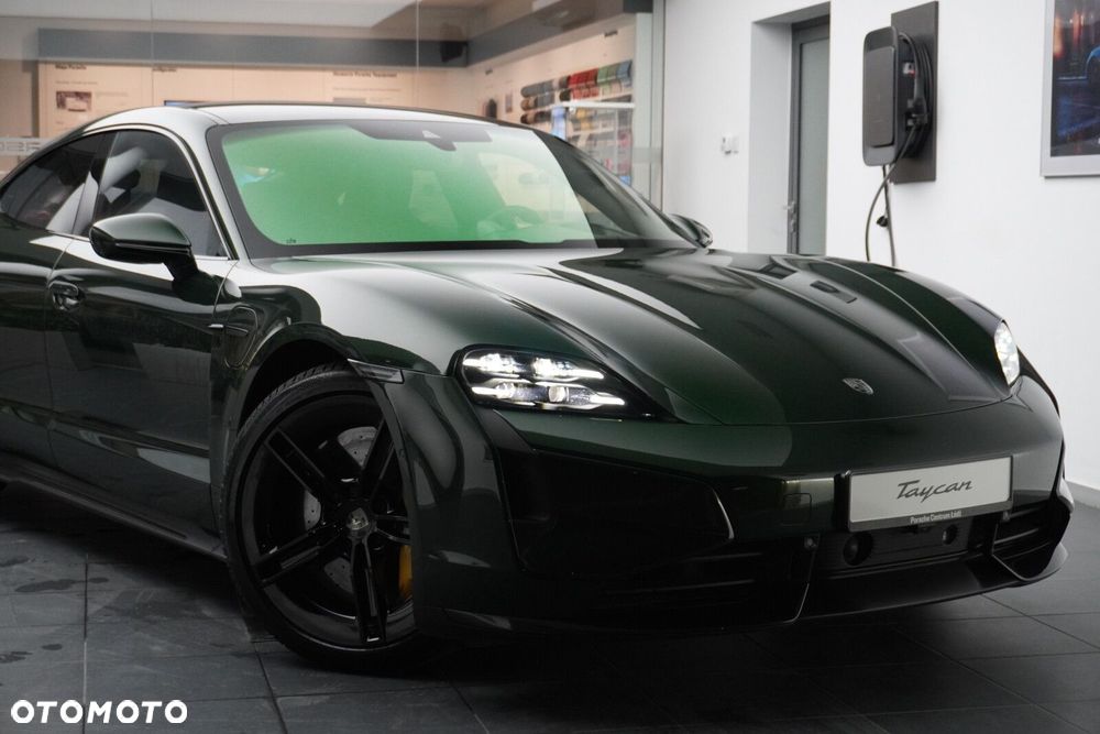Porsche Taycan - 2