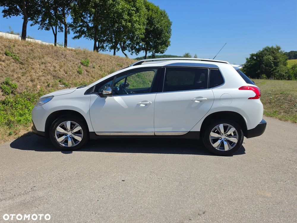 Peugeot 2008 1.6 VTi Allure - 9