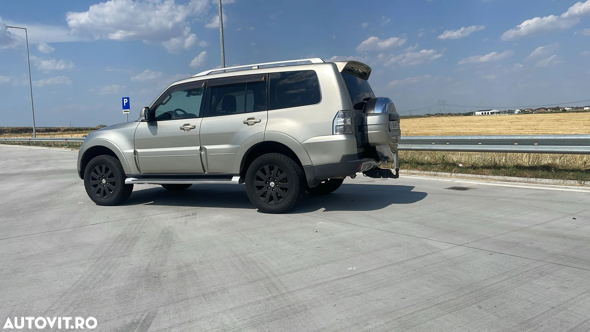 Mitsubishi Pajero LWB 3.2 DI-D Intense+ A/T - 4