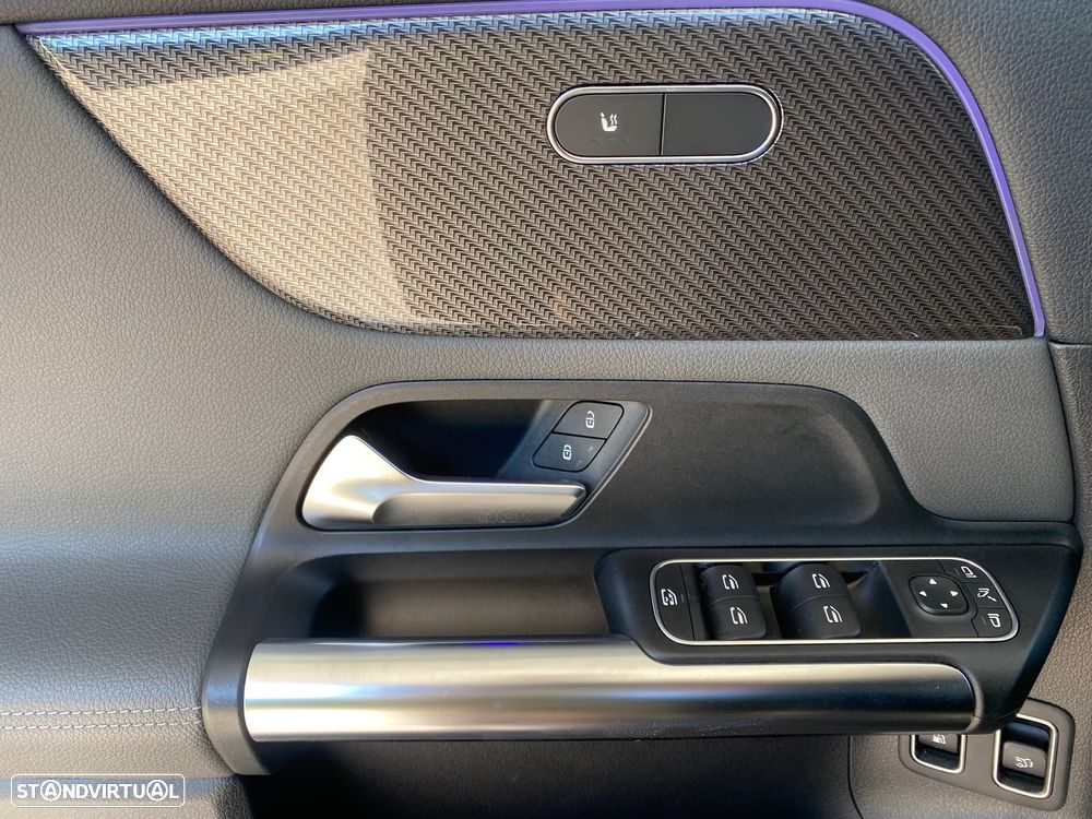 Mercedes-Benz GLA 250 e 8G-DCT AMG Line - 21