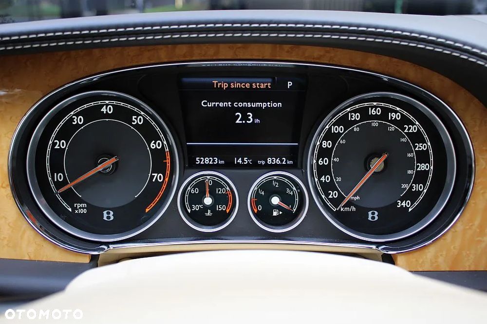 Bentley Flying Spur W12 - 21