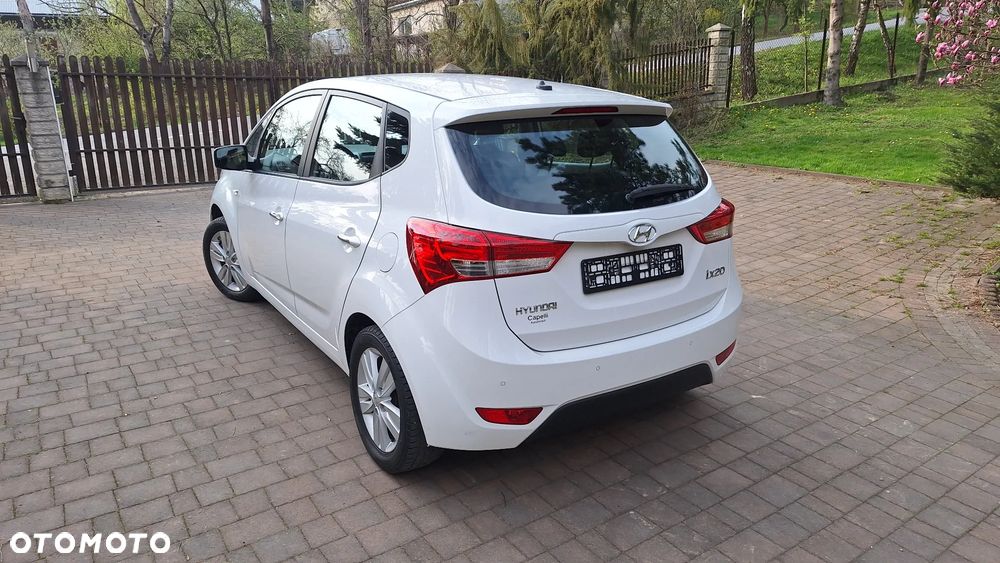 Hyundai ix20 1.4 blue Style - 8