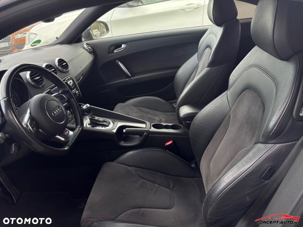 Audi TT Coupé - 19