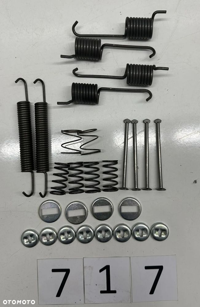 Sprężyny i zabezpieczenia szczęk Mercedes 410D 408d 407d A6114210092 - 1