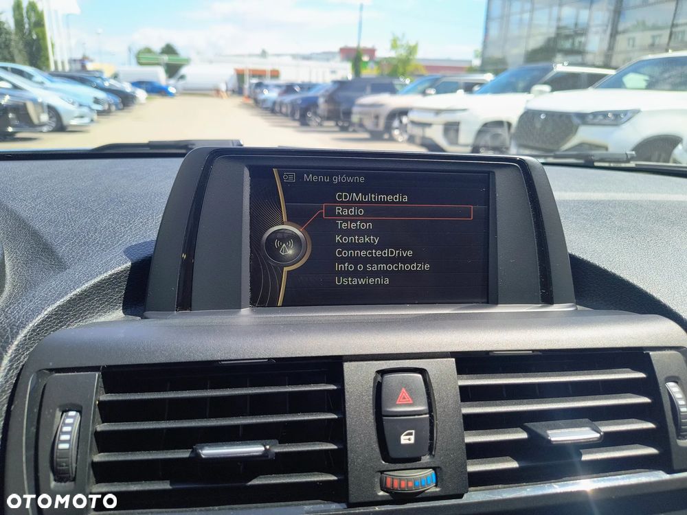 BMW Seria 1 - 32