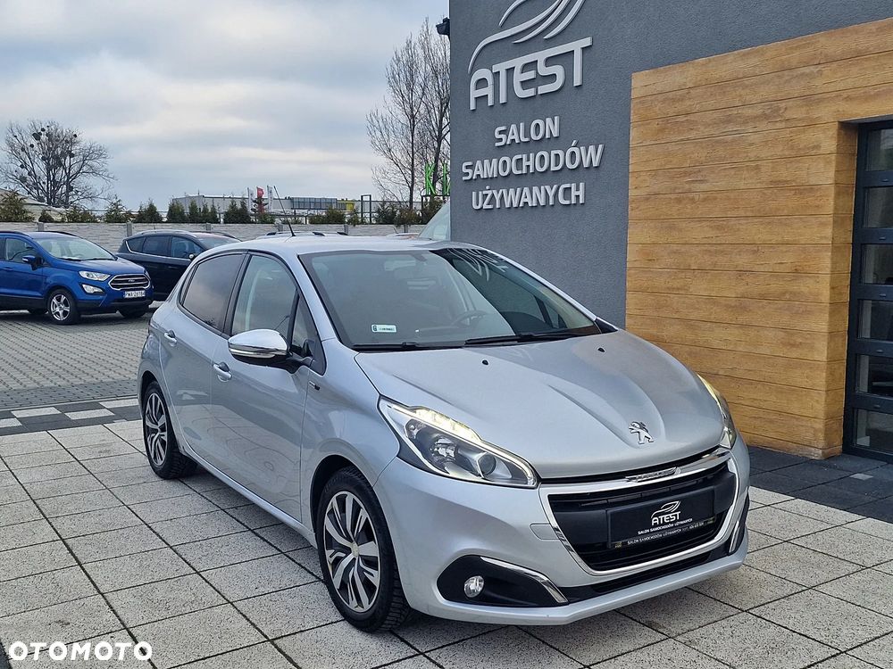 Peugeot 208 PureTech 82 Active - 4