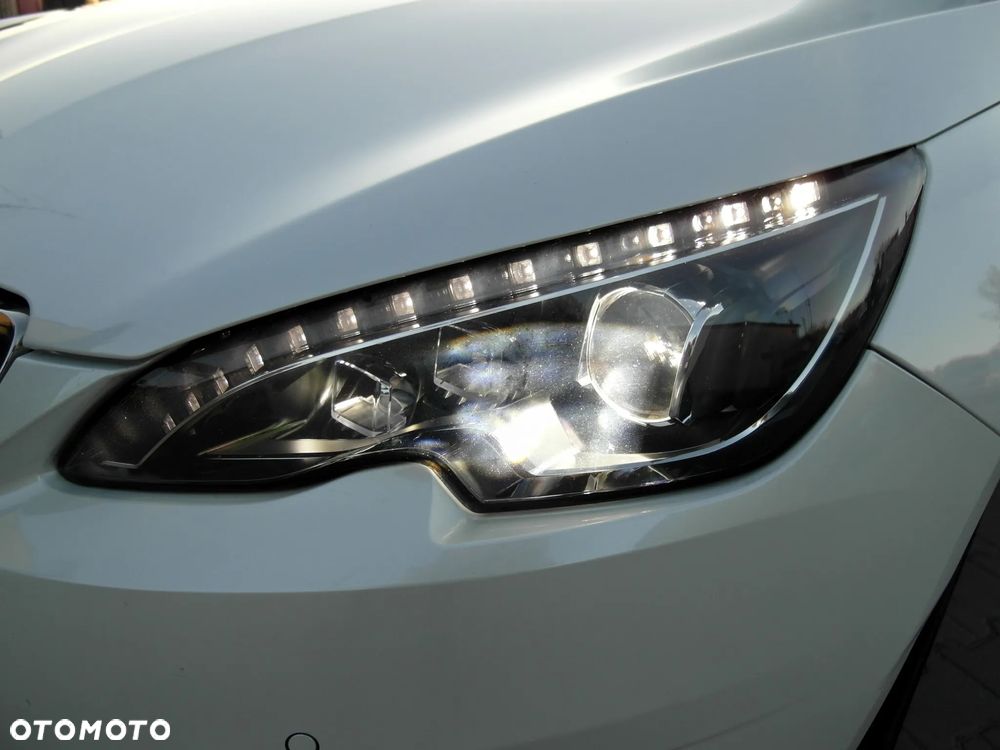 Peugeot 308 PureTech 130 Stop & Start Allure - 31