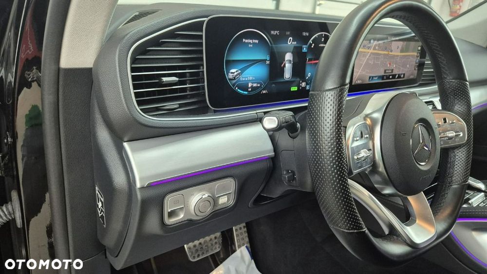 Mercedes-Benz GLE - 21