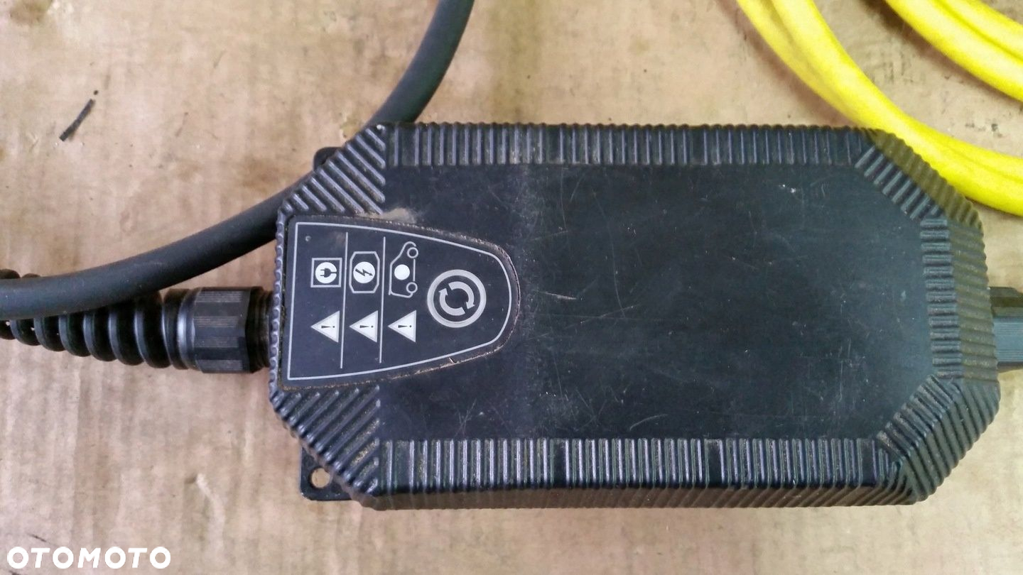 KABEL ŁADOWANIA SAMOCHODÓW ELEKTRYCZNYCH PASSAT GOLF UP 12E971675CL - 3