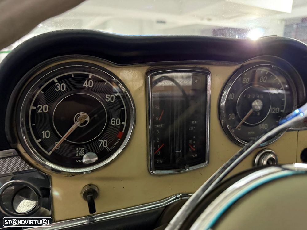 Mercedes-Benz SL 250 - 10