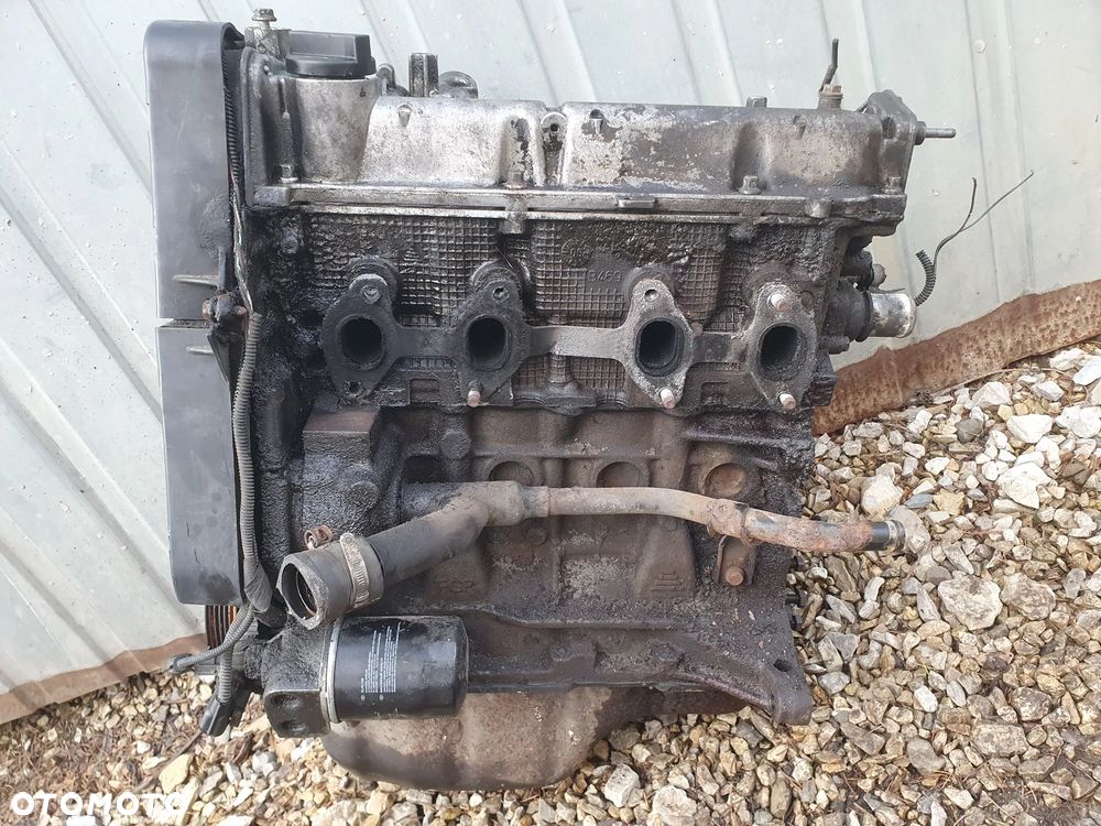 SILNIK FIAT GRANDE PUNTO 1.2 199A4000 SILNIK  MOTOR SŁUPEK - 1