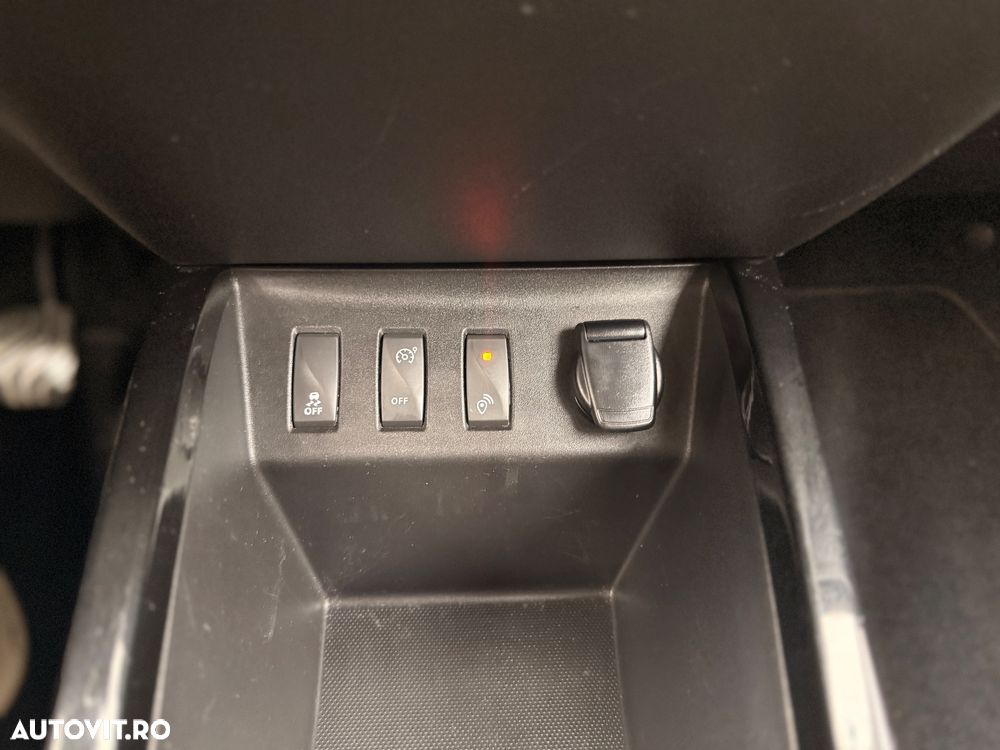 Dacia Spring Comfort Plus - 13