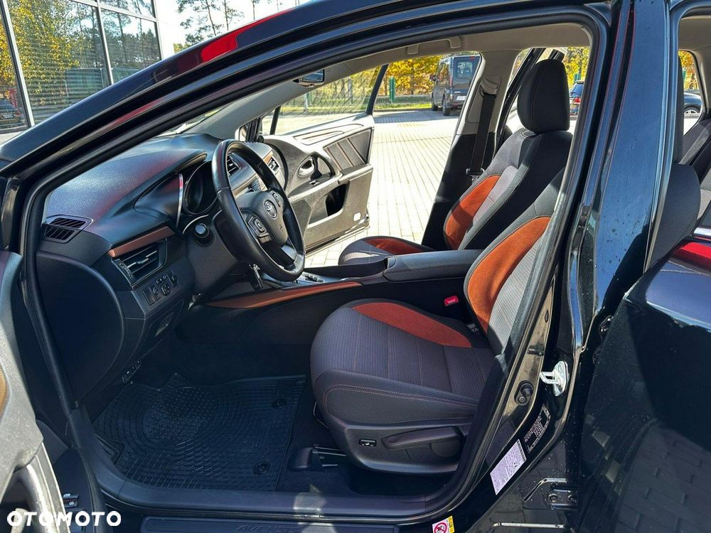 Toyota Avensis 1.8 Premium MS - 14