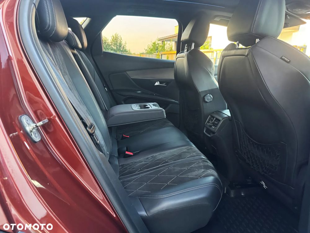 Peugeot 3008 2.0 BlueHDi GT S&S EAT8 - 26